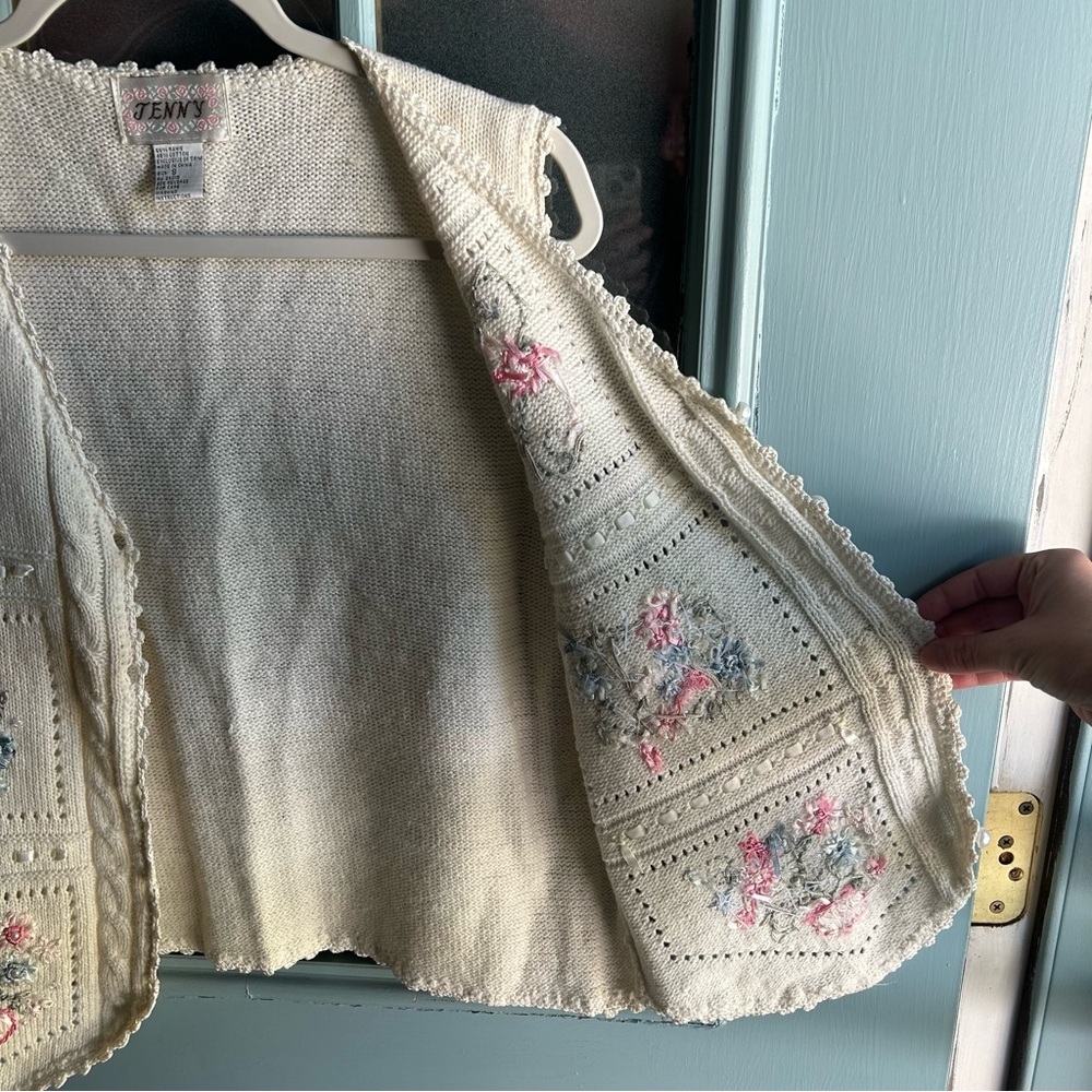 Vintage Knit Sweater Vest Beaded Embroidered Pearl Embellished Flower Cottage S - Picture 11 of 13